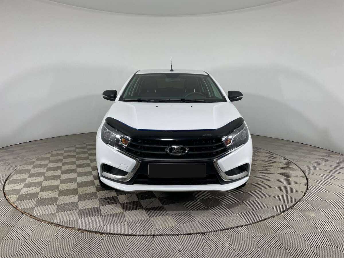 Lada (ВАЗ) Vesta 2021 года с пробегом. Фото: #1
