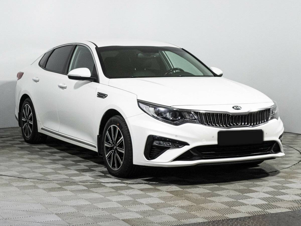 Kia Optima 2018 года с пробегом. Фото: #2