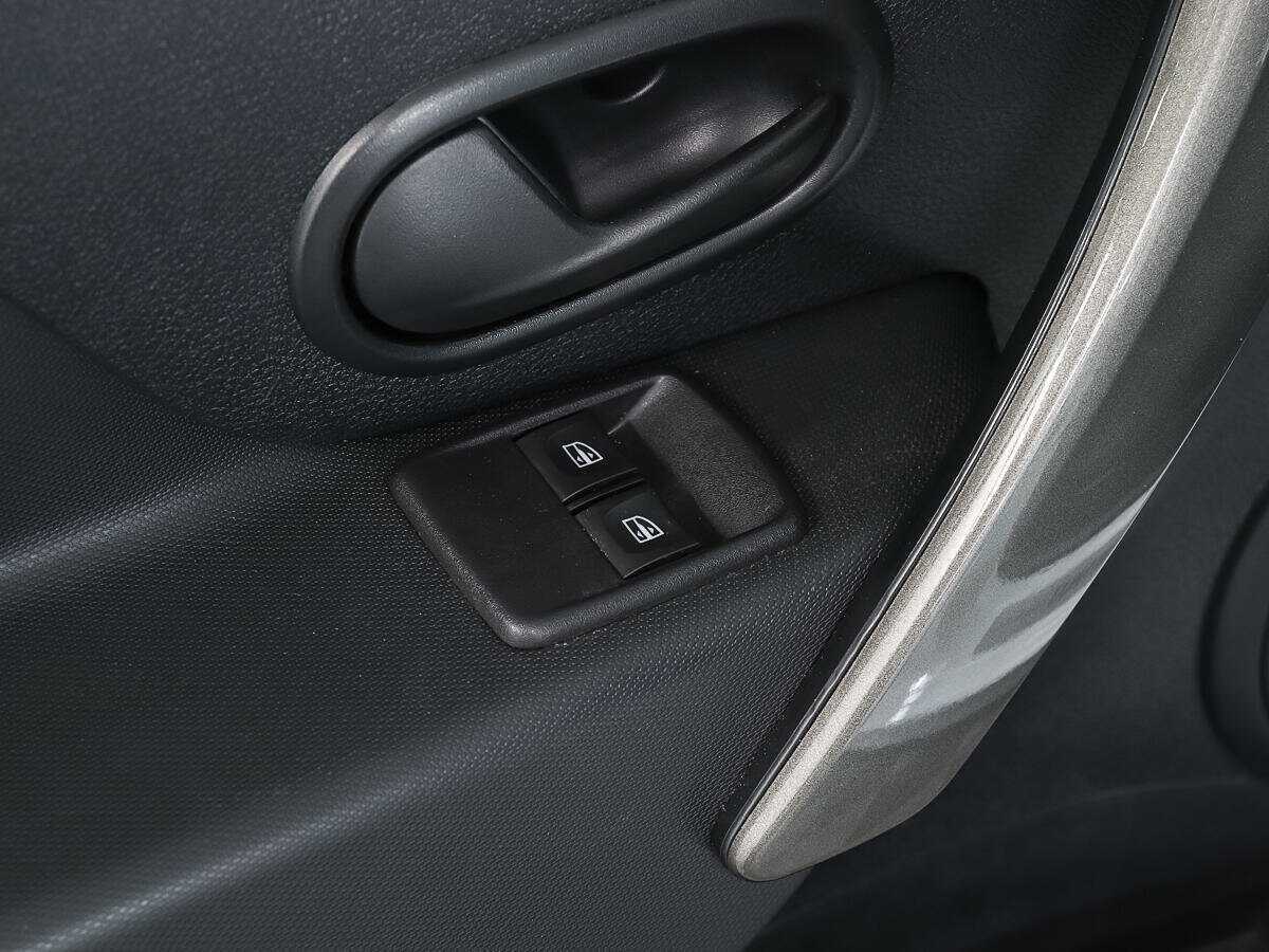 Renault Logan 2020 года с пробегом. Фото: #13