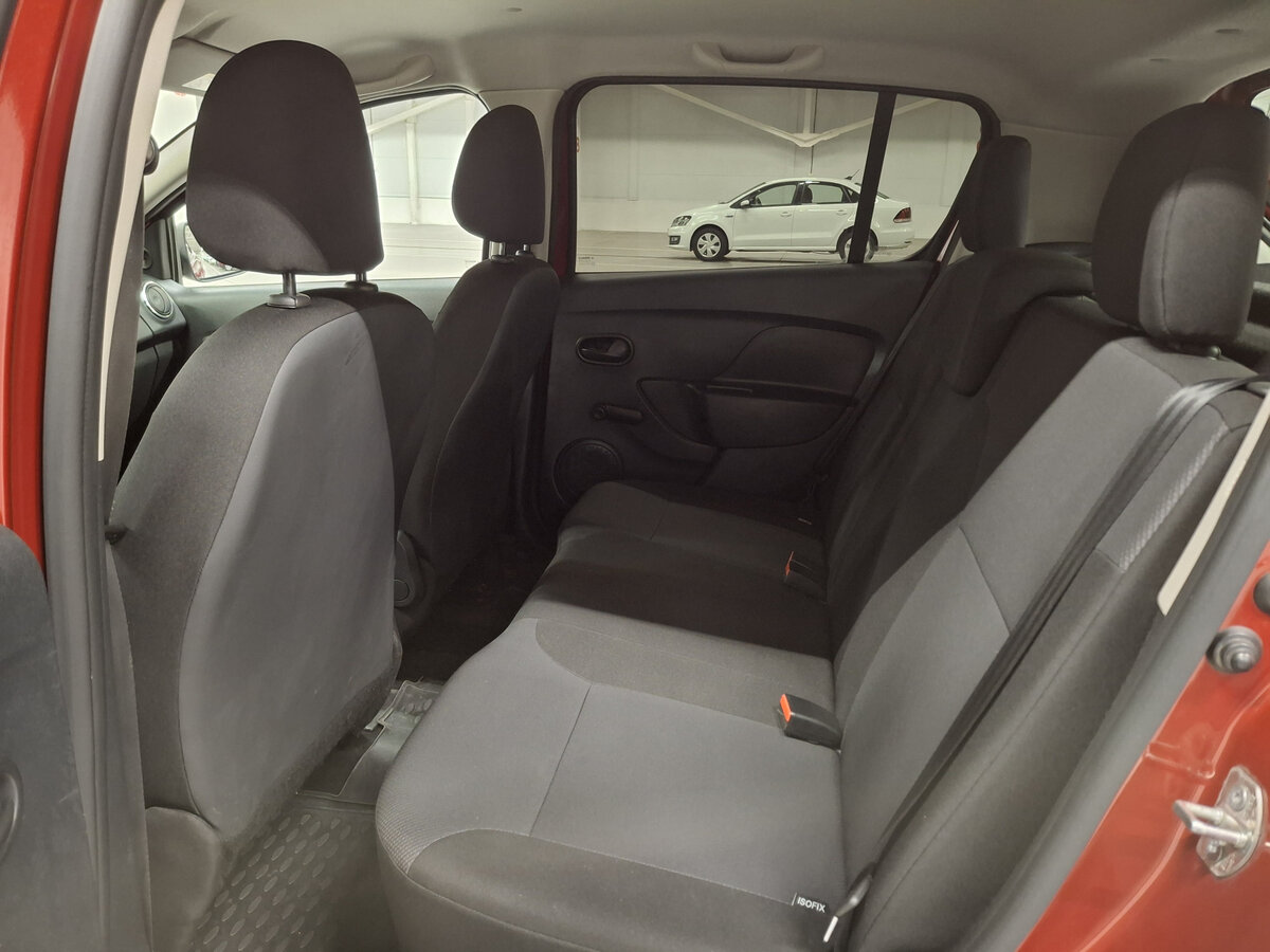 Renault Sandero 2017 года с пробегом. Фото: #11