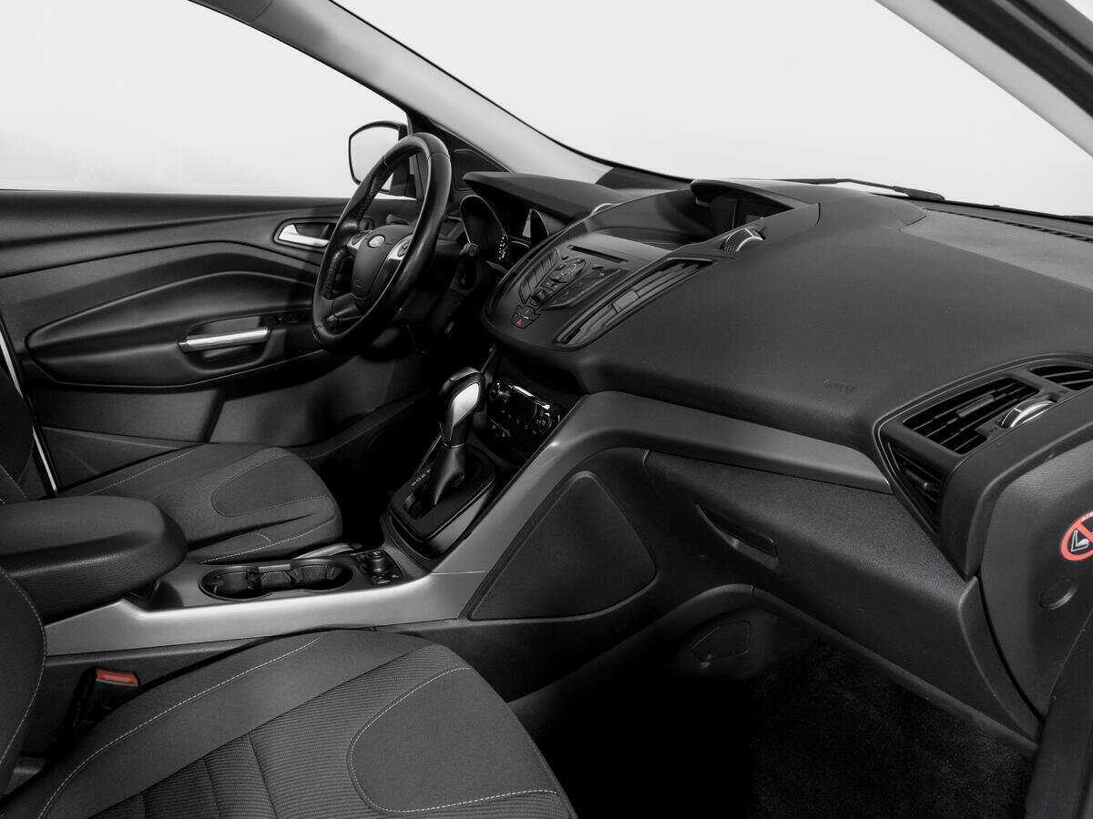 Ford Kuga 2016 года с пробегом. Фото: #8