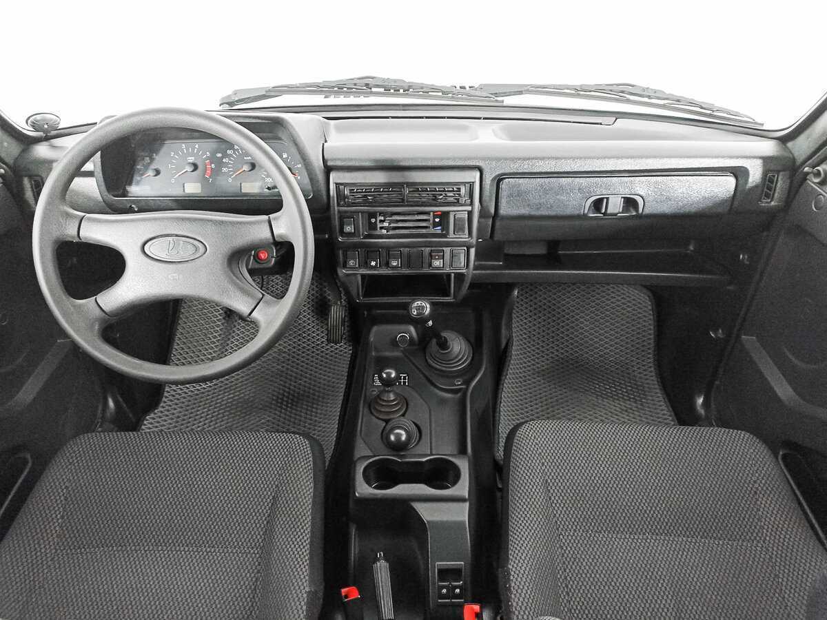 Lada (ВАЗ) 2121 (4x4) 2017 года с пробегом. Фото: #11