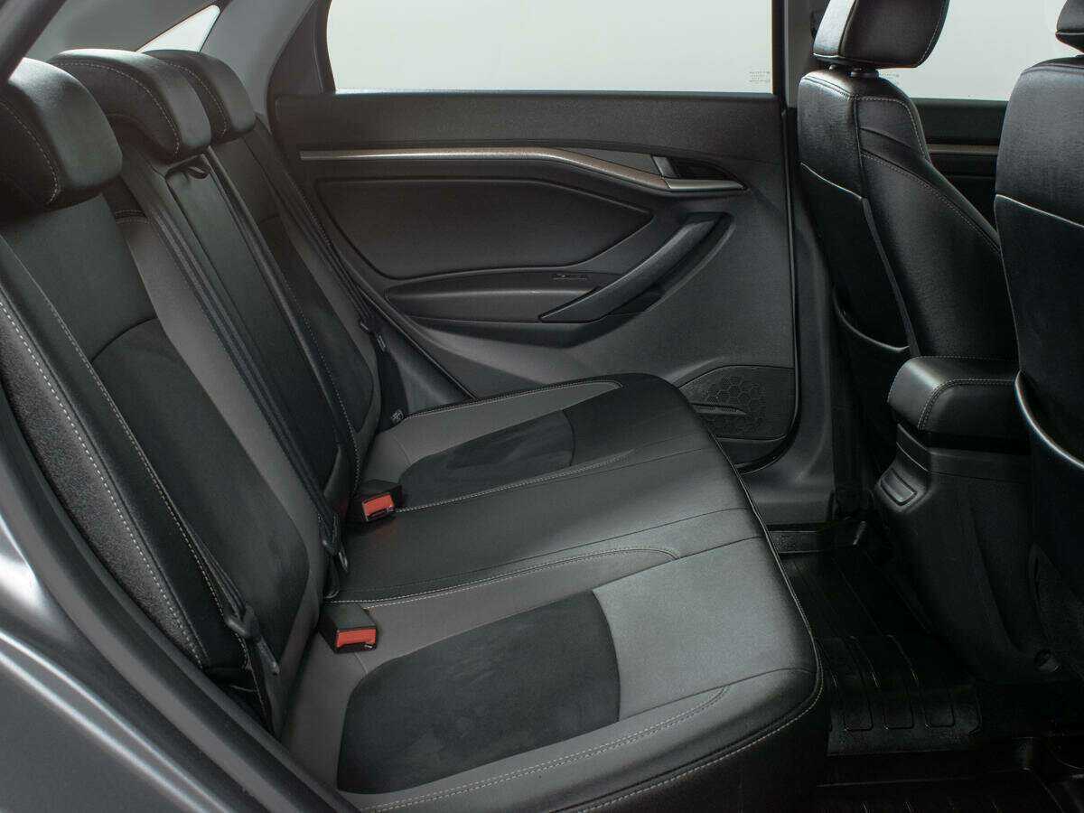 Lada (ВАЗ) Vesta 2020 года с пробегом. Фото: #8