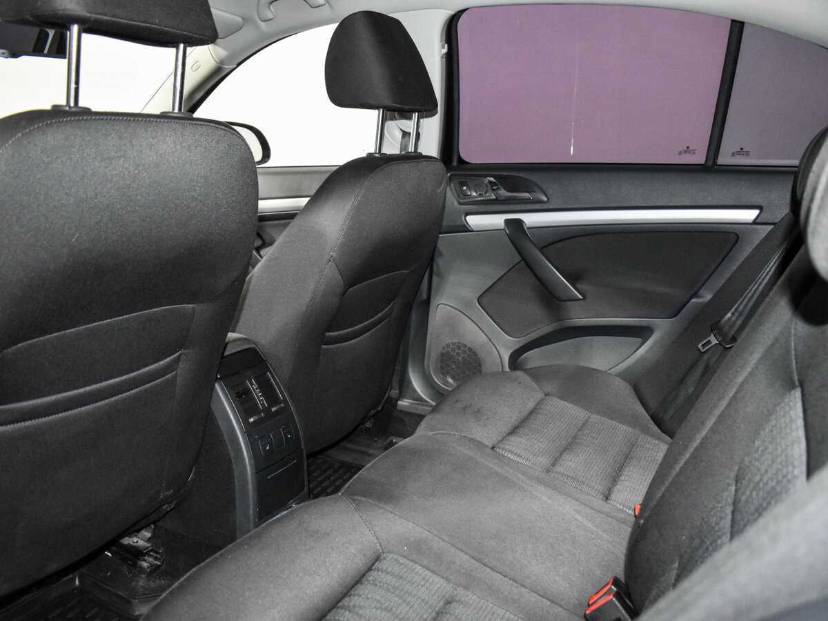 Skoda Octavia 2012 года с пробегом. Фото: #10