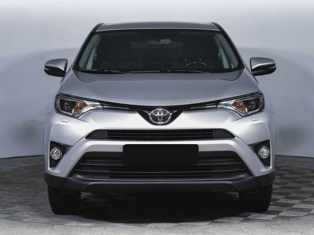 Toyota RAV4 2018 года с пробегом. Фото: #1