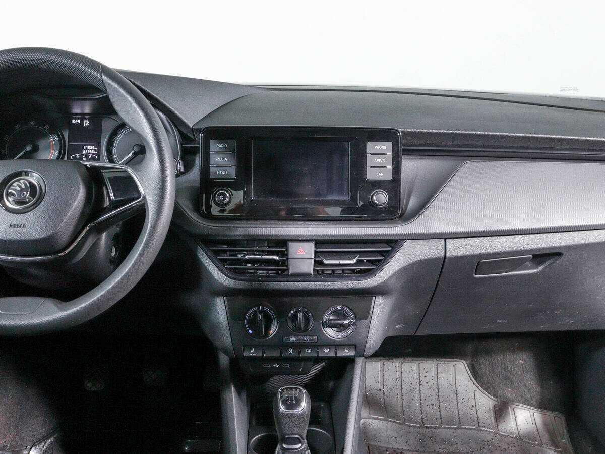 Skoda Rapid 2020 года с пробегом. Фото: #12