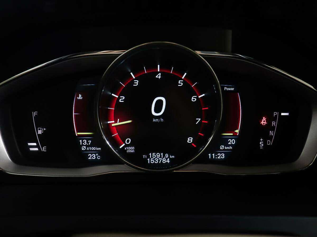 Volvo S60 2014 года с пробегом. Фото: #13