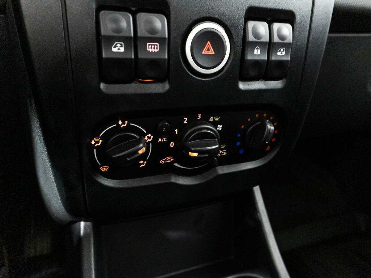 Lada (ВАЗ) Largus 2016 года с пробегом. Фото: #14