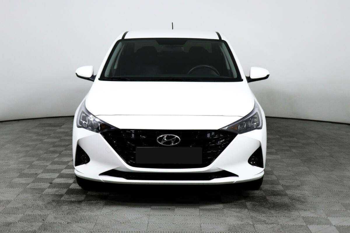 Hyundai Solaris 2022 года с пробегом. Фото: #1