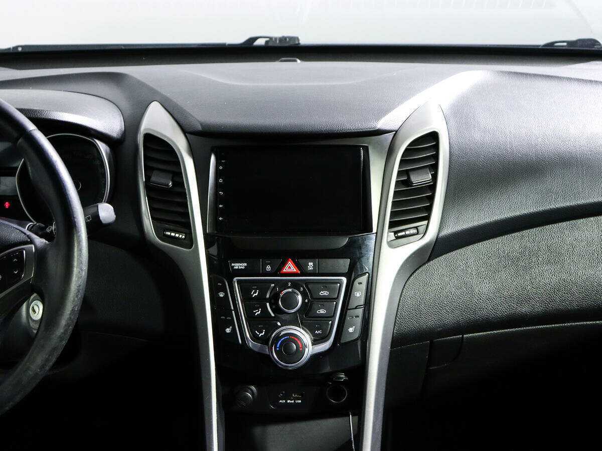 Hyundai i30 2012 года с пробегом. Фото: #12