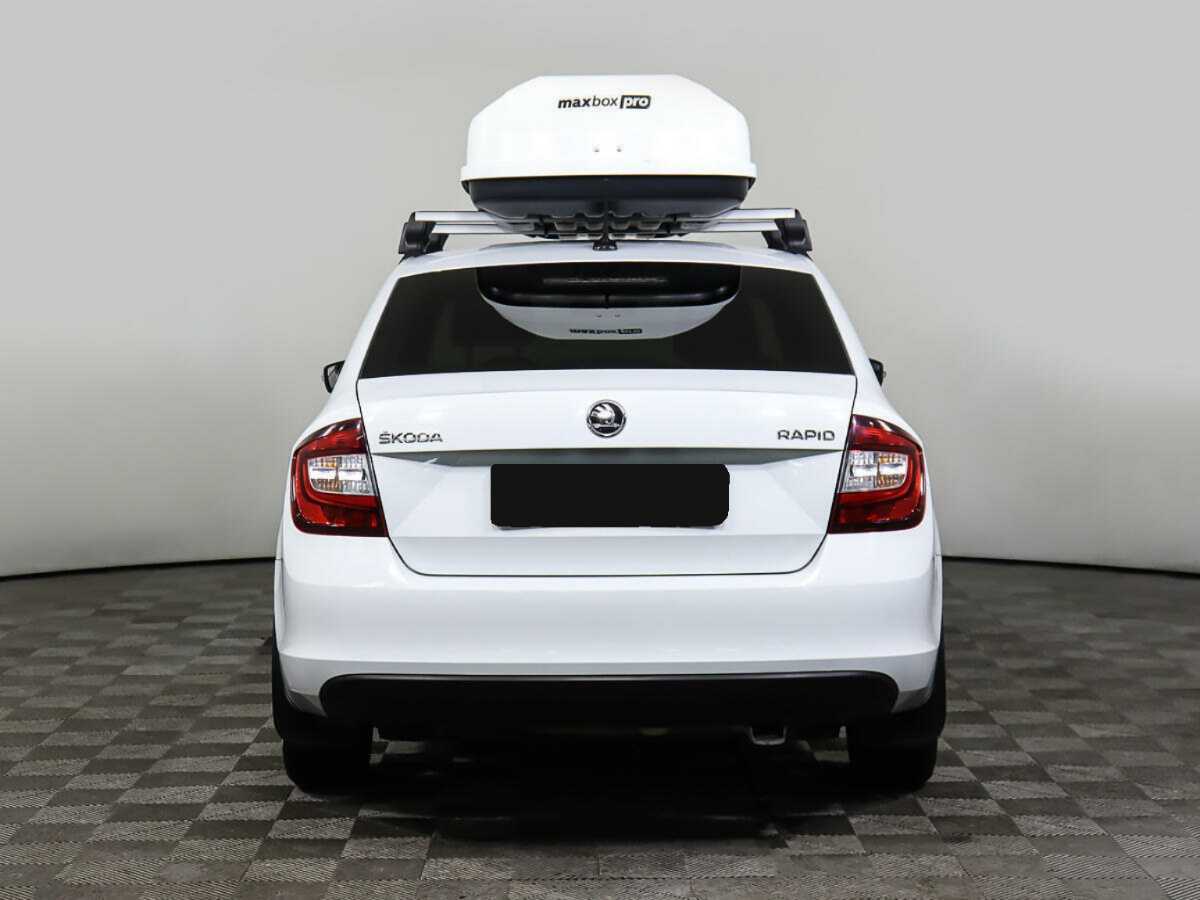 Skoda Rapid 2018 года с пробегом. Фото: #3