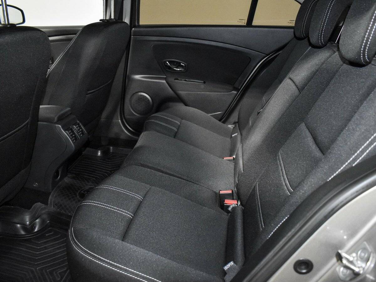 Renault Fluence 2013 года с пробегом. Фото: #10