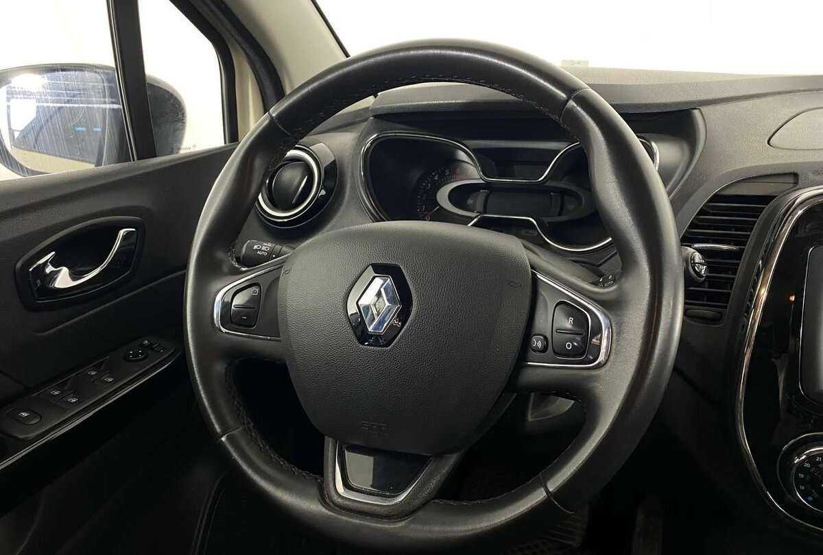 Renault Kaptur 2019 года с пробегом. Фото: #8