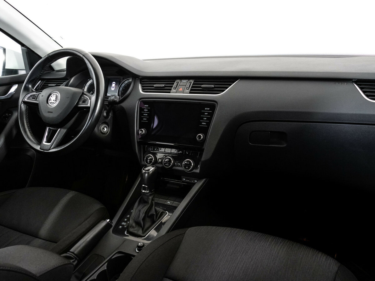 Skoda Octavia 2017 года с пробегом. Фото: #6