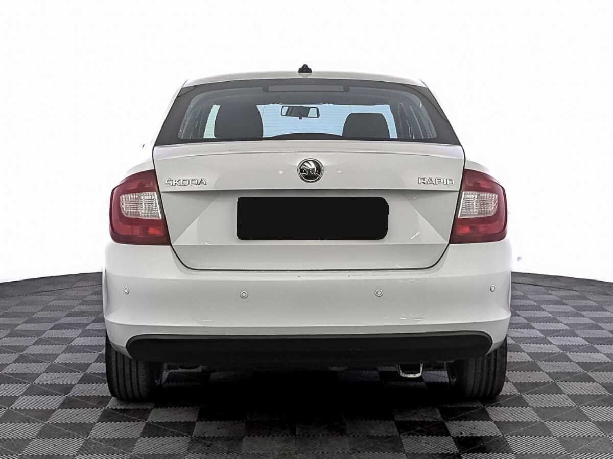 Skoda Rapid 2019 года с пробегом. Фото: #5