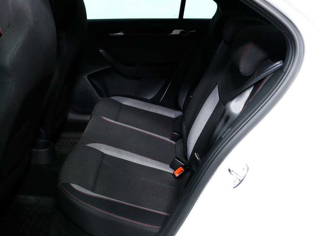 Volkswagen Polo 2021 года с пробегом. Фото: #11