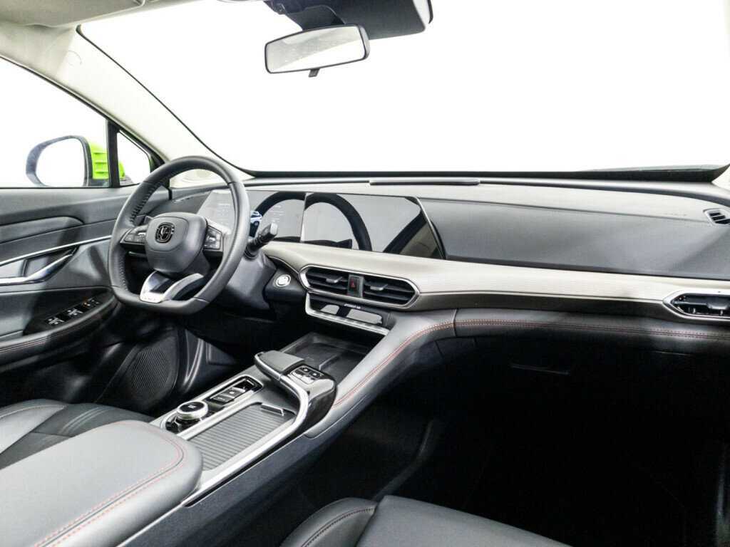 Changan UNI-T 2023 года с пробегом. Фото: #8