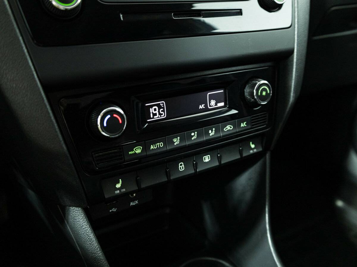 Skoda Rapid 2016 года с пробегом. Фото: #14