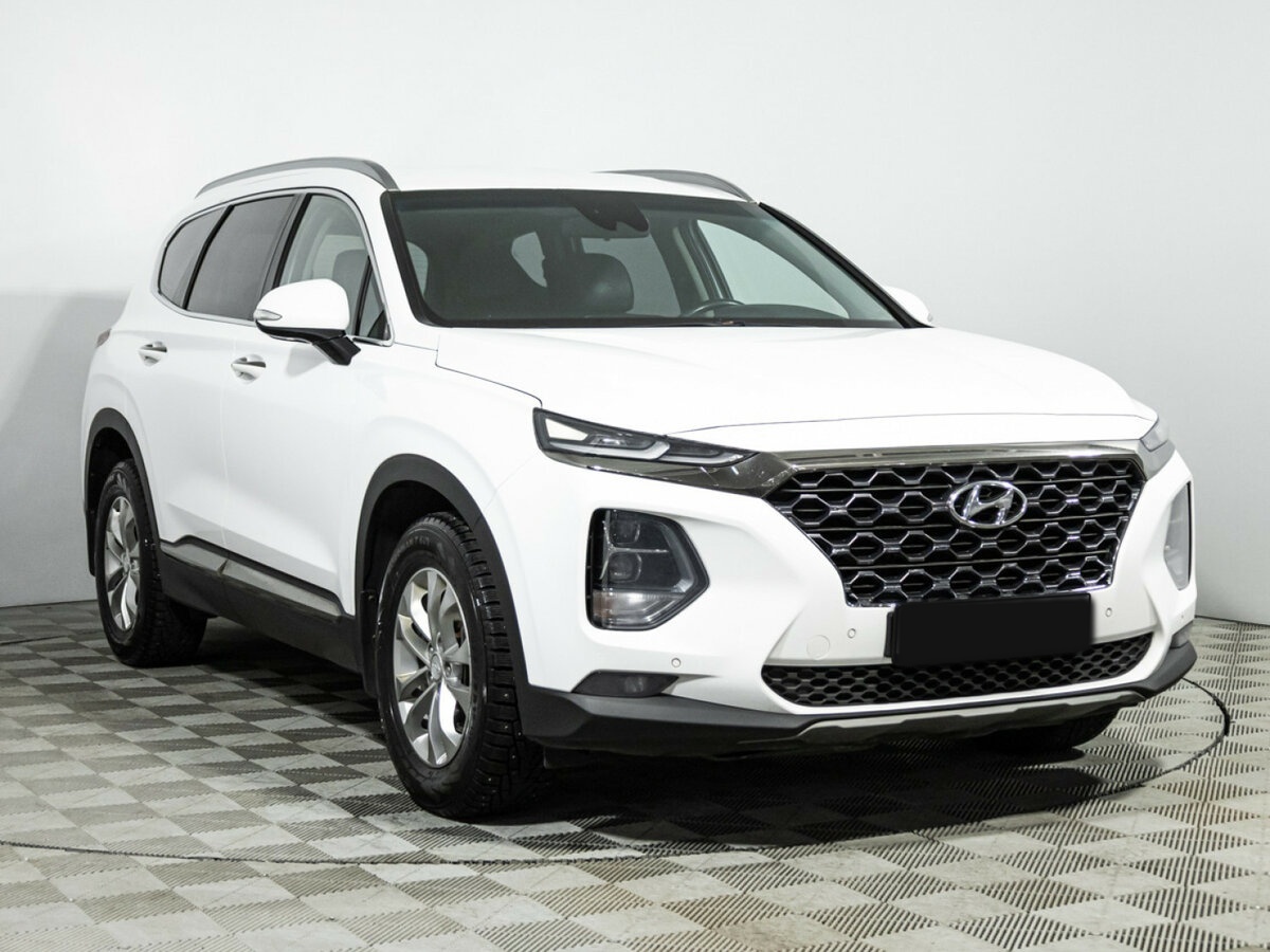 Hyundai Santa Fe 2020 года с пробегом. Фото: #2