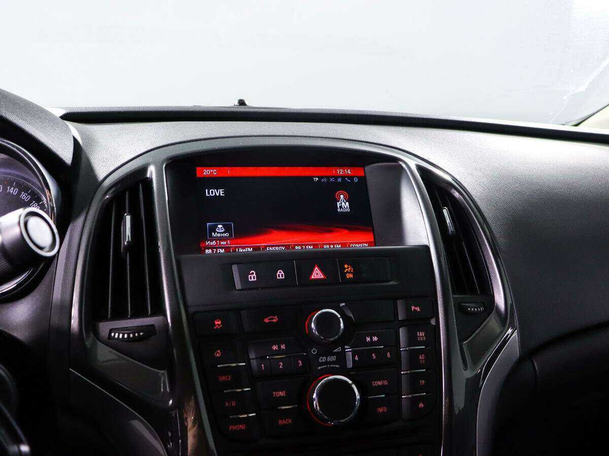 Opel Astra 2014 года с пробегом. Фото: #11