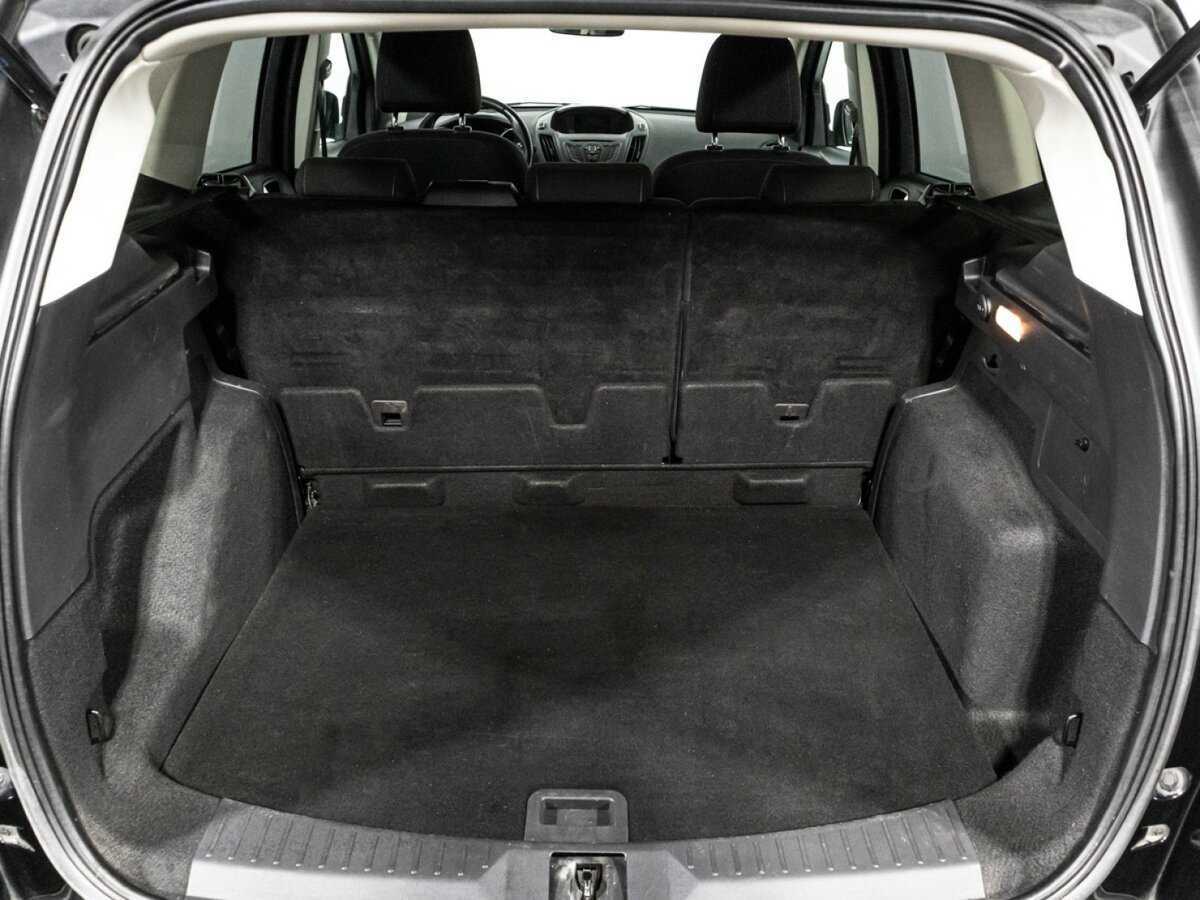 Ford Kuga 2015 года с пробегом. Фото: #14