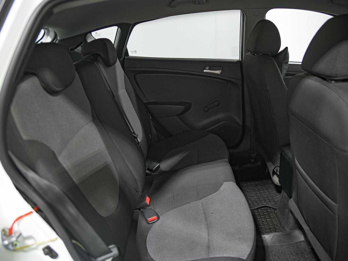 Hyundai Solaris 2013 года с пробегом. Фото: #12