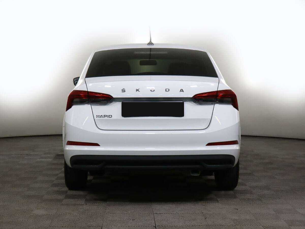 Skoda Rapid 2021 года с пробегом. Фото: #4