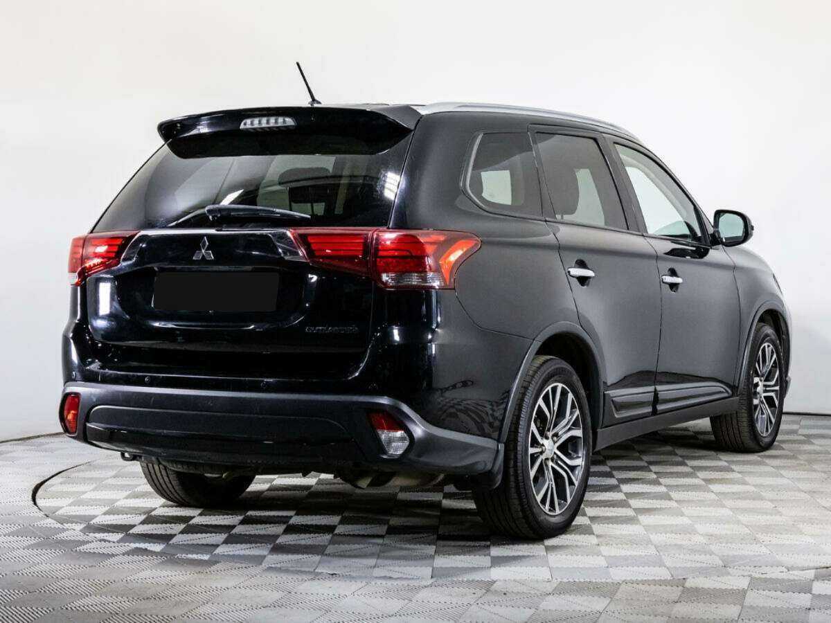 Mitsubishi Outlander 2016 года с пробегом. Фото: #4