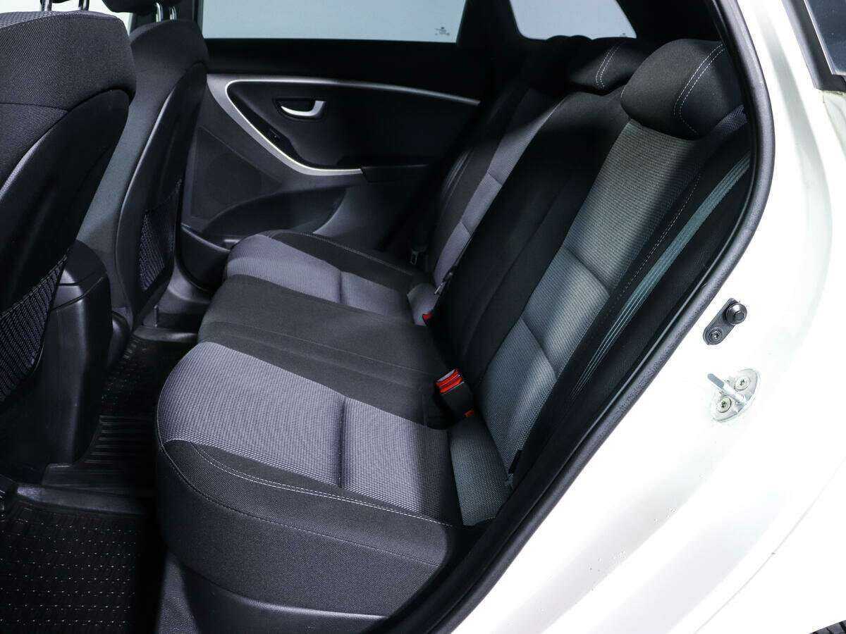 Hyundai i30 2013 года с пробегом. Фото: #7