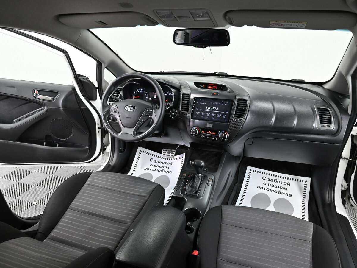 Kia Cerato 2015 года с пробегом. Фото: #5