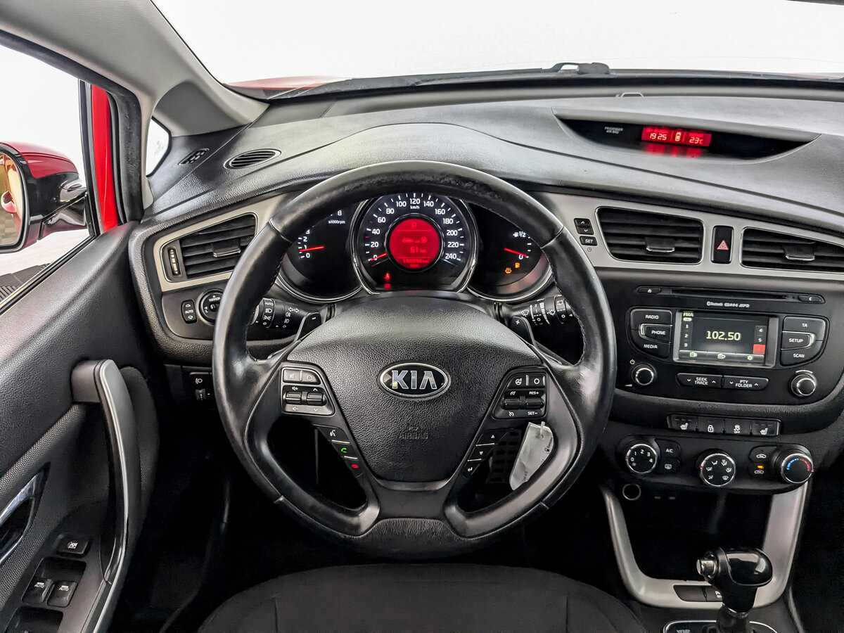 Kia Ceed 2014 года с пробегом. Фото: #19