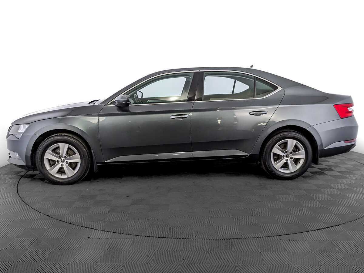 Skoda Superb 2019 года с пробегом. Фото: #7