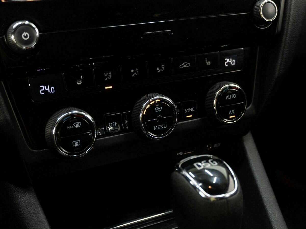 Skoda Octavia 2017 года с пробегом. Фото: #16