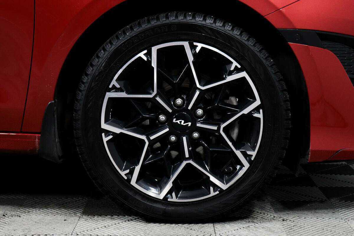 Kia Ceed 2021 года с пробегом. Фото: #12