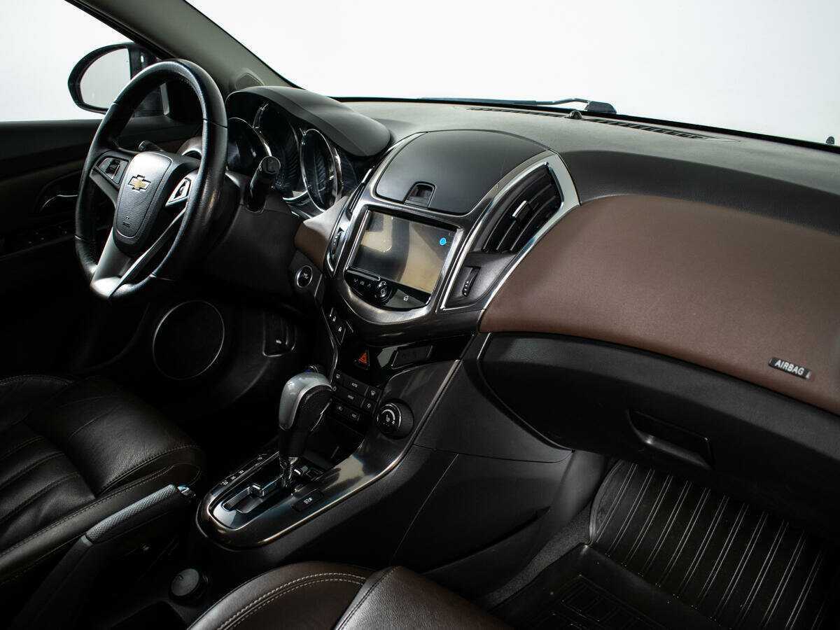 Chevrolet Cruze 2015 года с пробегом. Фото: #5