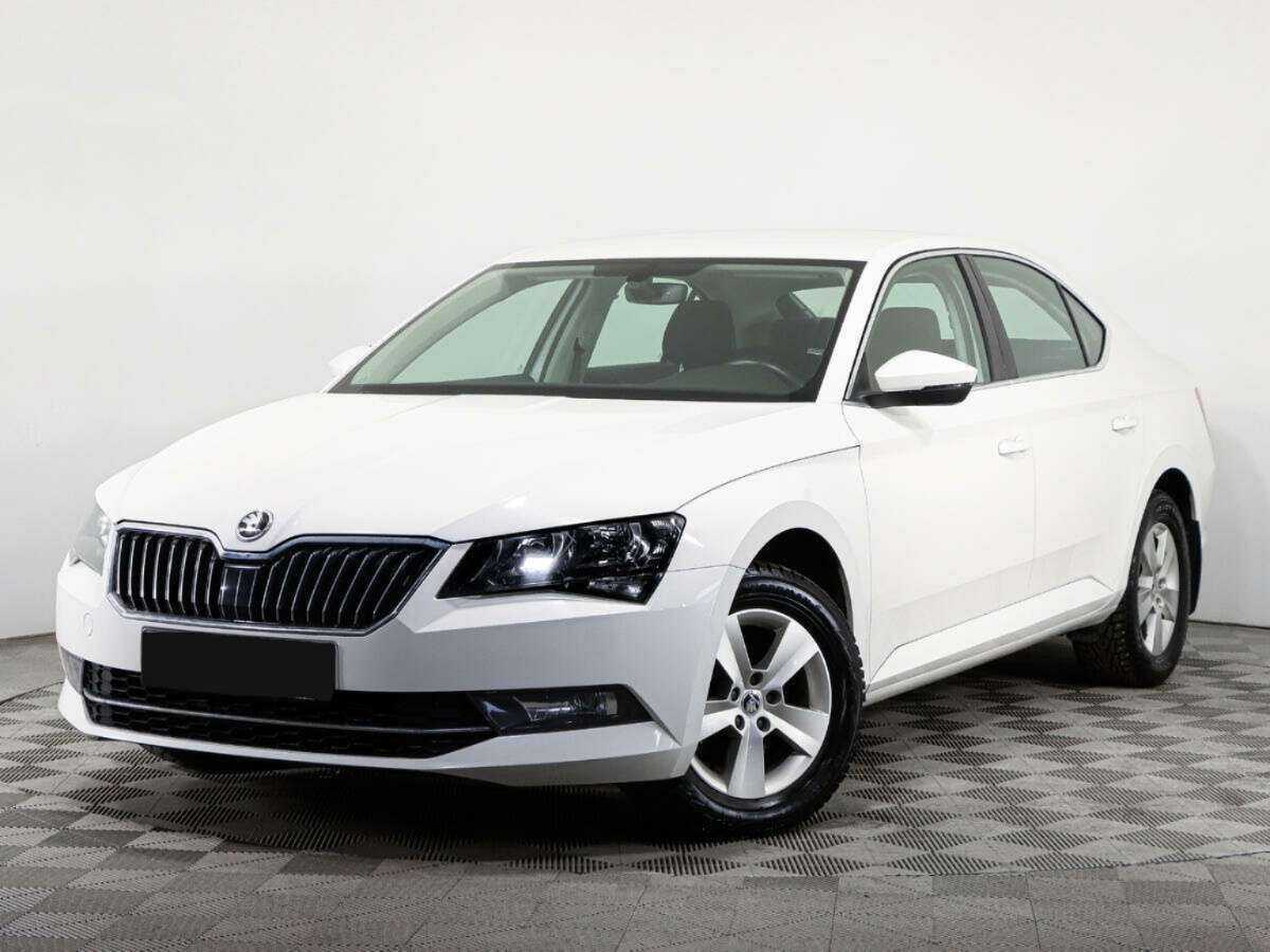 Skoda Superb 2016 года с пробегом. Посмотреть фото