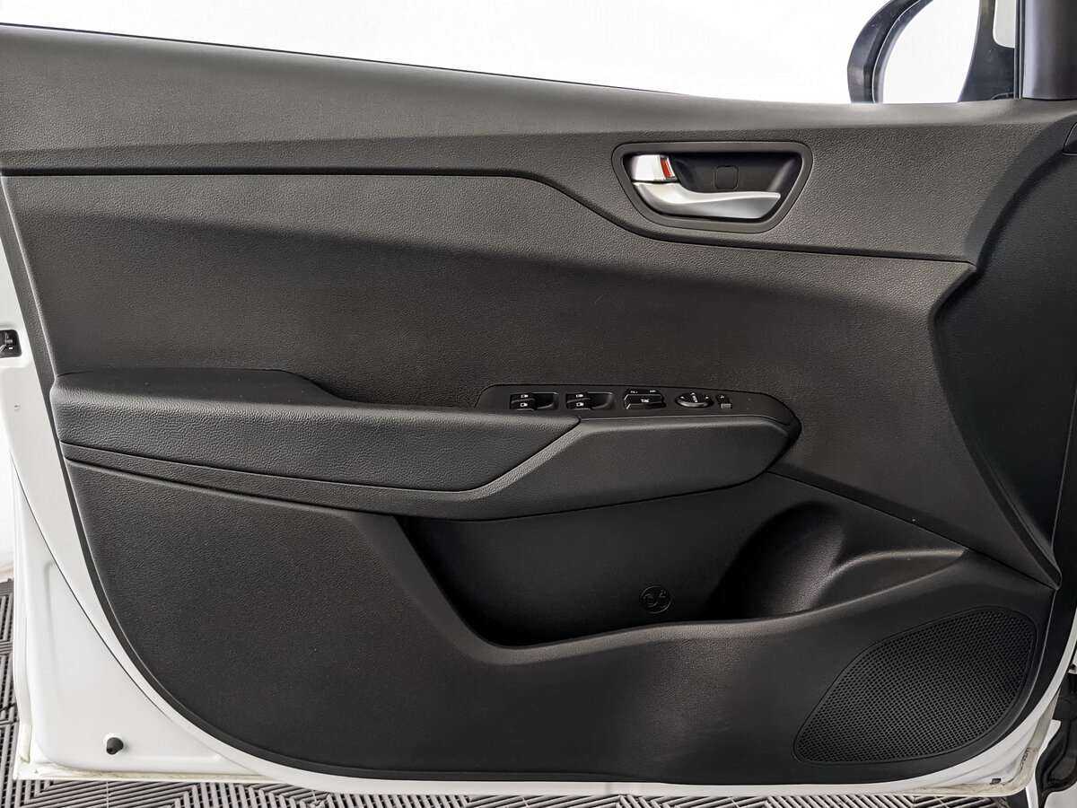 Hyundai Solaris 2020 года с пробегом. Фото: #18