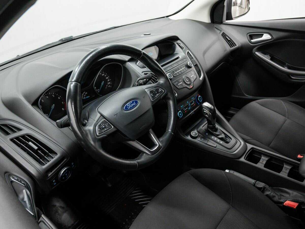 Ford Focus 2017 года с пробегом. Фото: #12