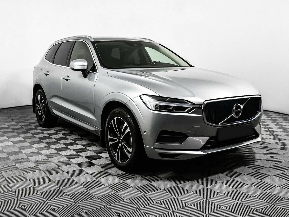 Volvo XC60 2018 года с пробегом. Фото: #2