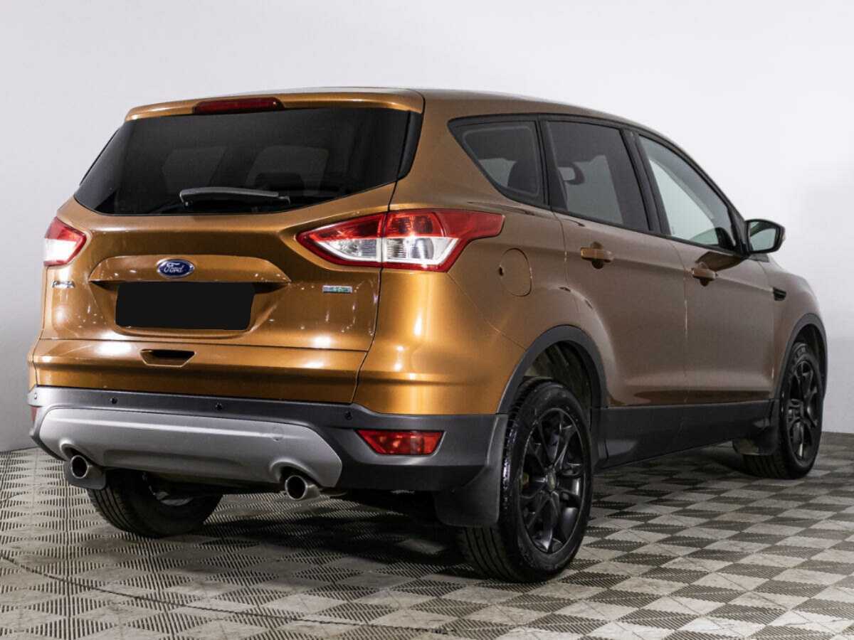 Ford Kuga 2013 года с пробегом. Фото: #4