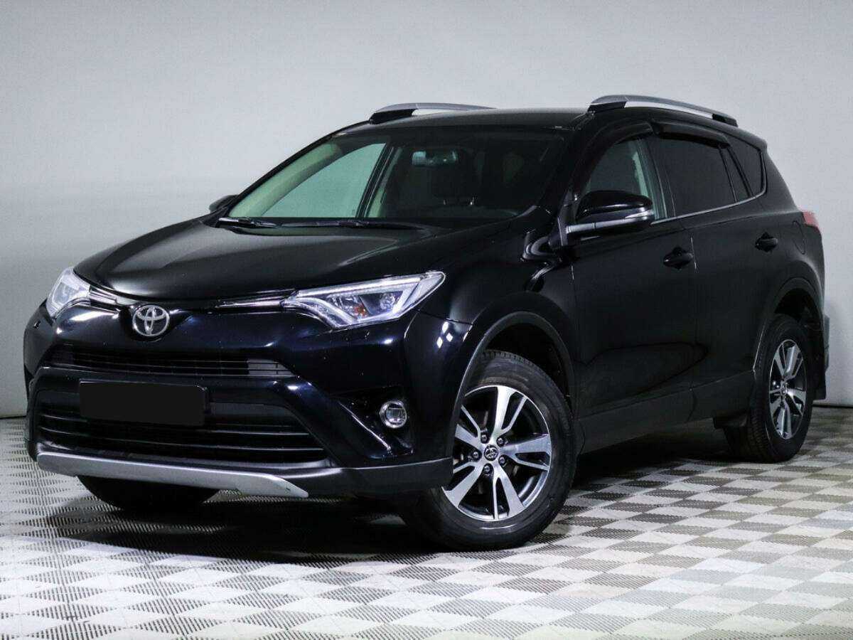 Toyota RAV4 2017 года с пробегом. Фото: #0