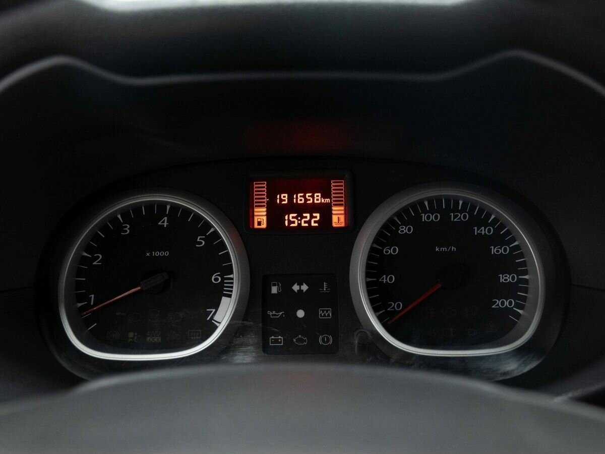 Renault Duster 2013 года с пробегом. Фото: #14