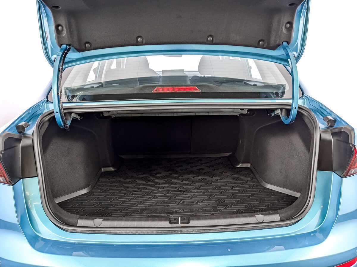 Geely Emgrand 2023 года с пробегом. Фото: #9