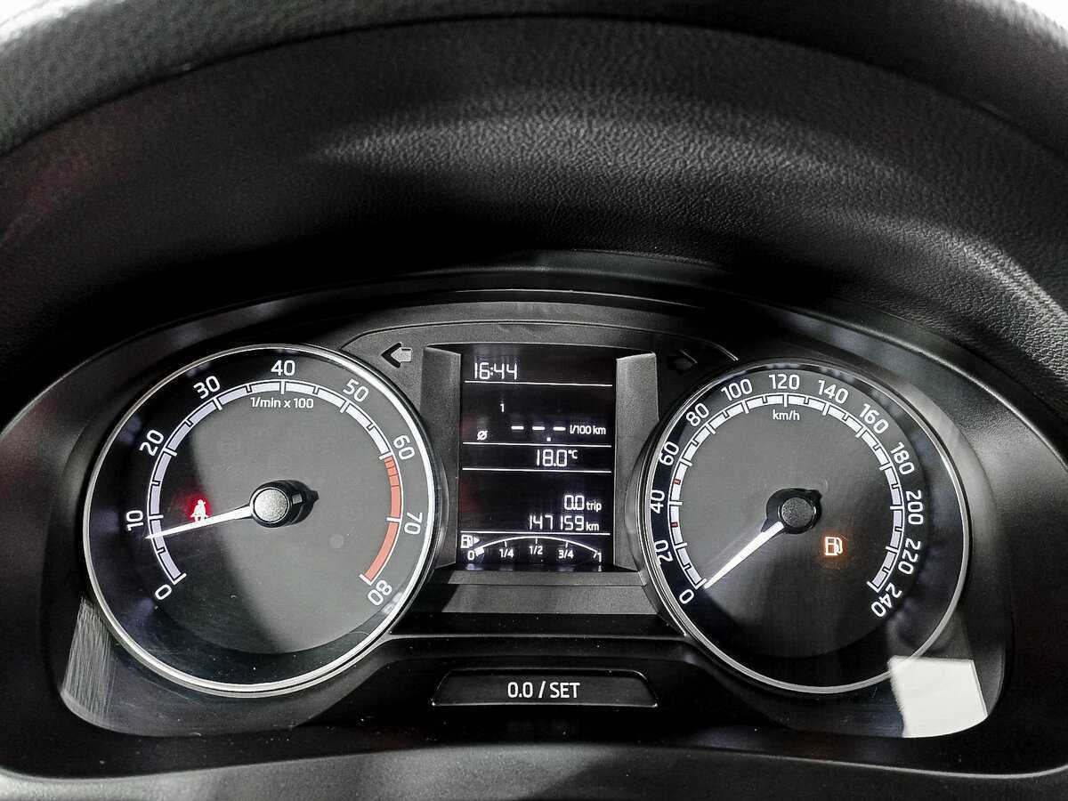 Skoda Rapid 2019 года с пробегом. Фото: #12