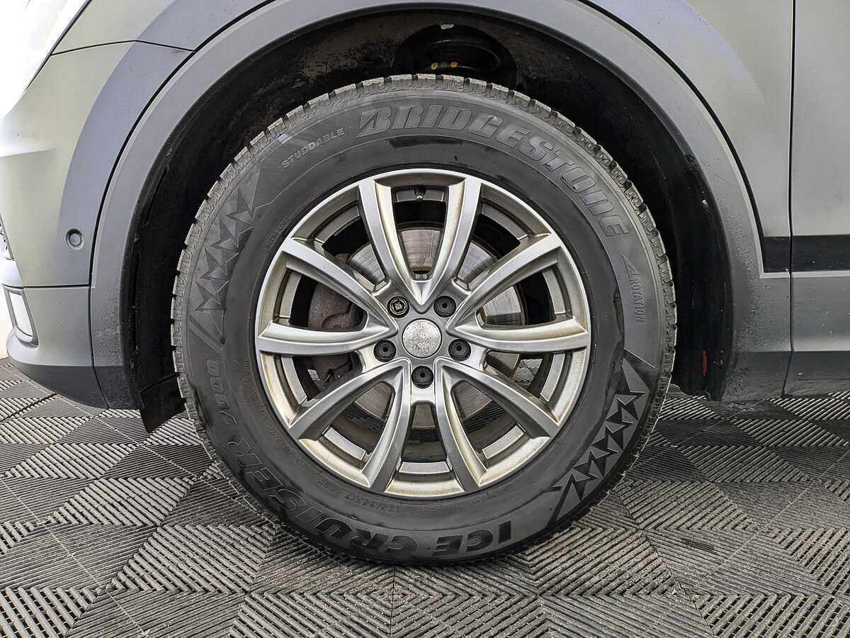 Volkswagen Tiguan 2018 года с пробегом. Фото: #11