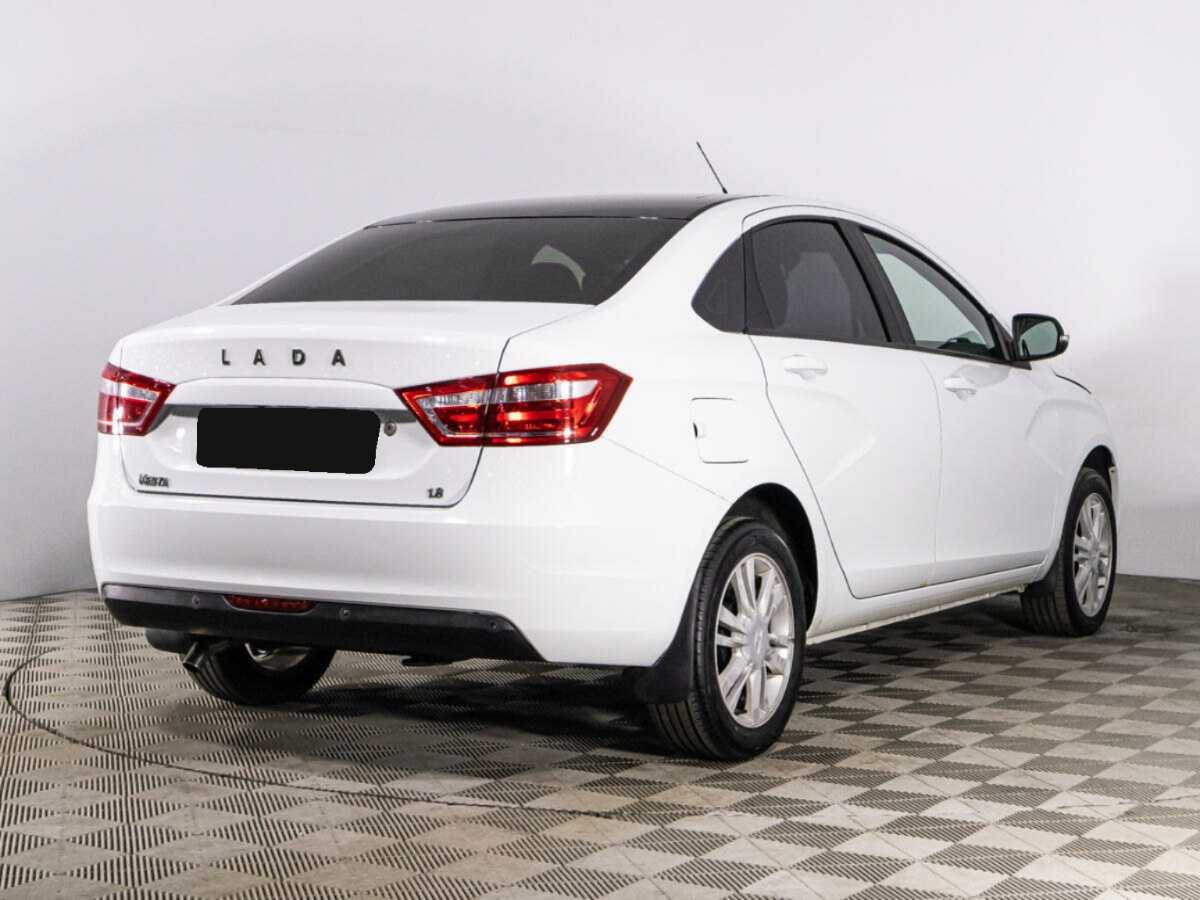 Lada (ВАЗ) Vesta 2017 года с пробегом. Фото: #4