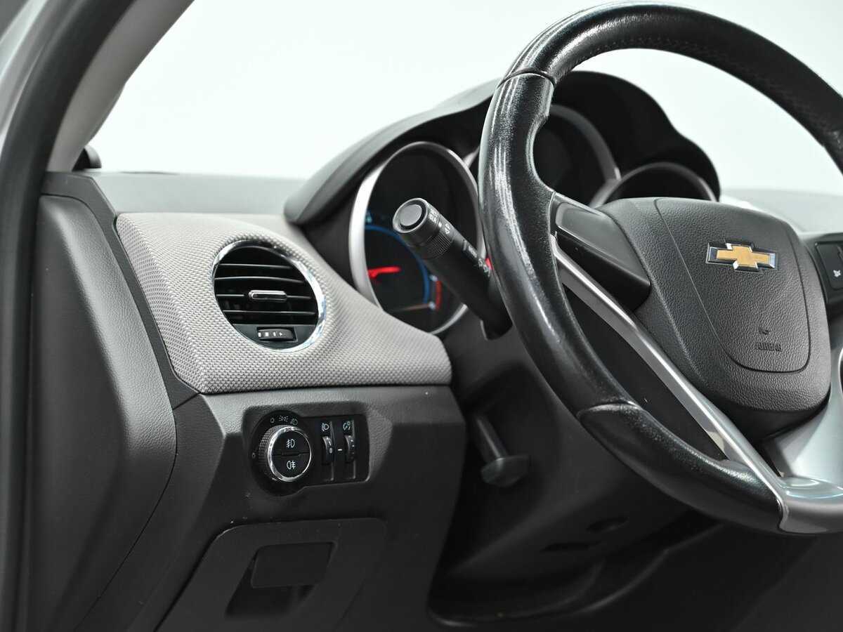 Chevrolet Cruze 2013 года с пробегом. Фото: #7