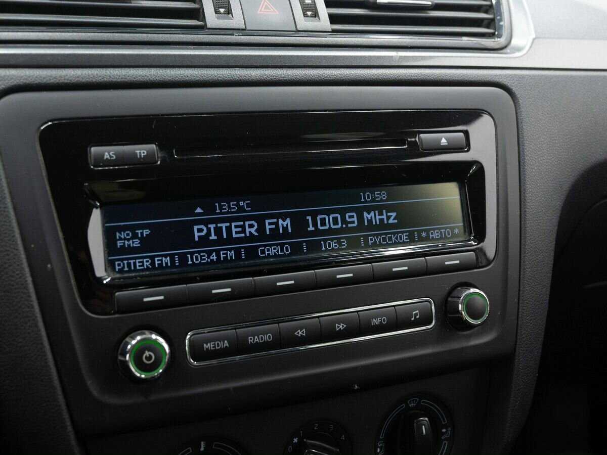 Skoda Rapid 2015 года с пробегом. Фото: #16