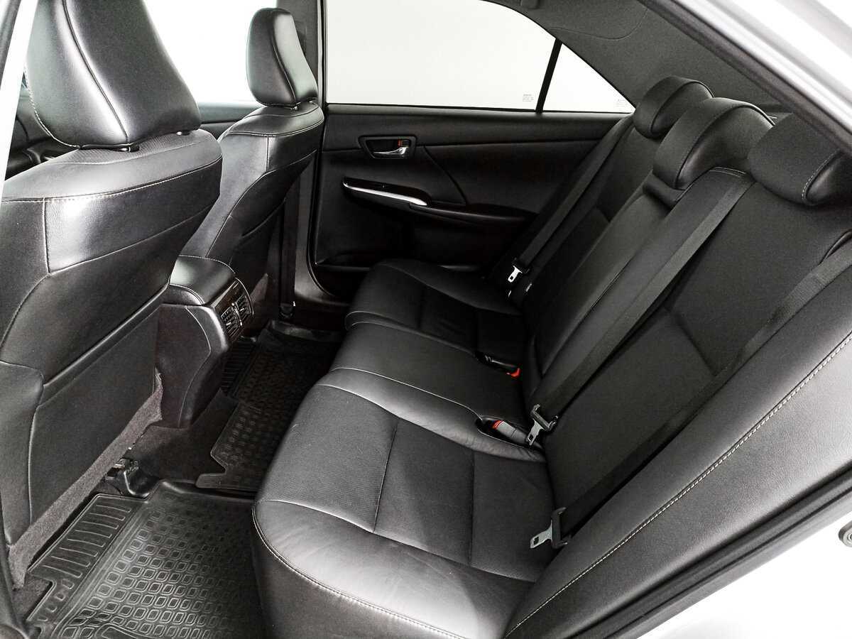 Toyota Camry 2015 года с пробегом. Фото: #7
