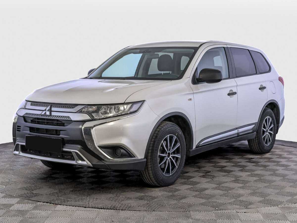 Mitsubishi Outlander 2019 года с пробегом. Посмотреть фото